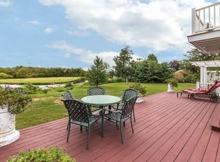 1 Ocean Ave, Rowley, MA 01969