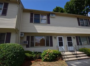 151 Willett Ave APT 2, Riverside, RI 02915