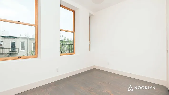 Rented by Nooklyn NYC LLC | media 14