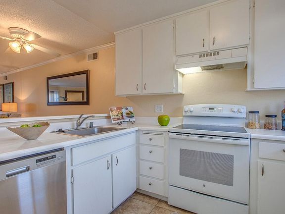 5th image of 2708 Norita Ct
