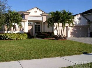 605 SW Yacht Basin Way, Stuart, FL 34997