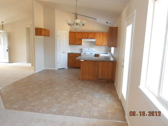 5th image of 1356 E Cougar Creek Dr
