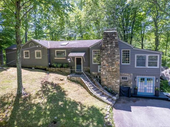107 Great Hill Road, Ridgefield, CT 06877