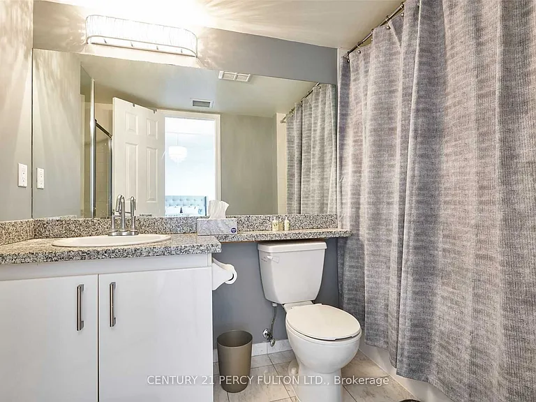 230 Queens Quay W #1016 — Photo 18