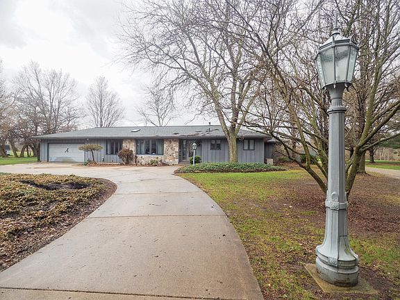 14902 A Drive N, Marshall (104 of 56)