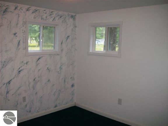 4th image of 5710 Cedar Cir