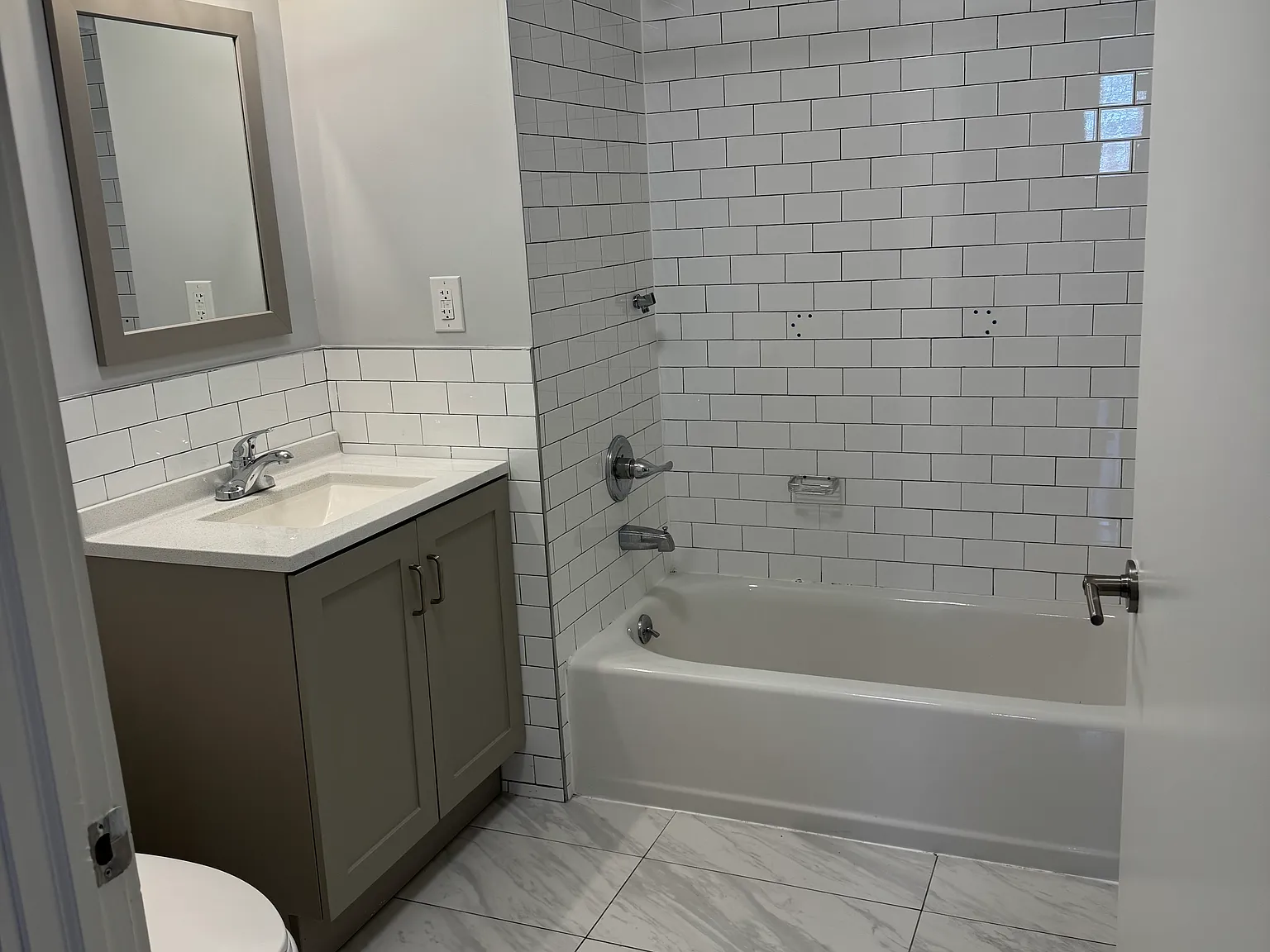 1 bed, 600 sqft, $2,800 — Photo 2