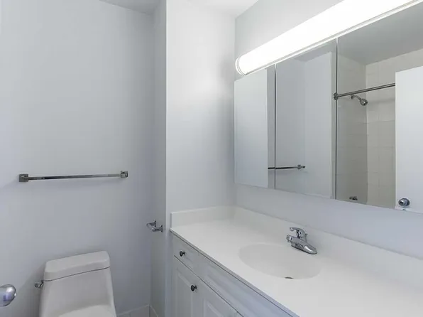 10-40 River Road image 1 of 12