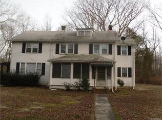 1053 W Chinquapin Rd, King William, VA 23086