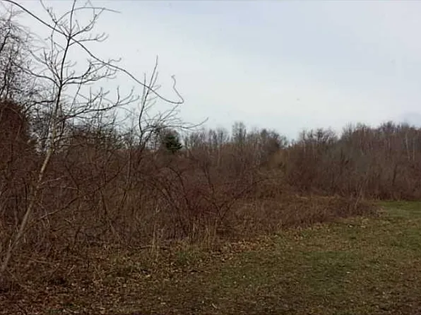 1275 Seven Mile Rd, Cranston, RI 02831