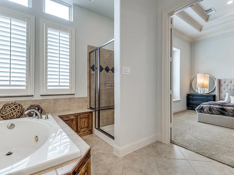 8237 Inverness Colony — Photo 14
