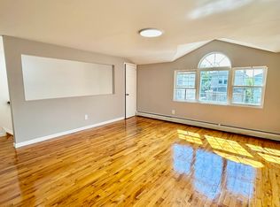 218-19 112th Ave #2, Queens Village, NY 11429