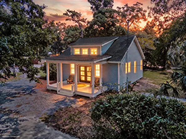 6094 Chisolm Rd, Johns Island, SC 29455
