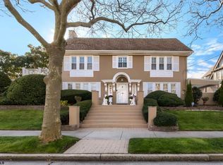 2 N Plaza Pl, Atlantic City, NJ 08401