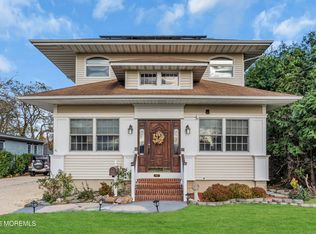 162 E River Rd, Rumson, NJ 07760