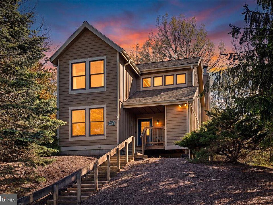 1st image of 151 Pine Ct