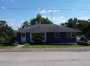 905 Jefferson St, De Soto, MO