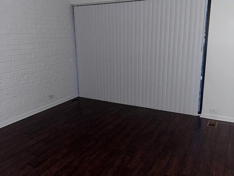 303 Kenneth Cir — Photo 7