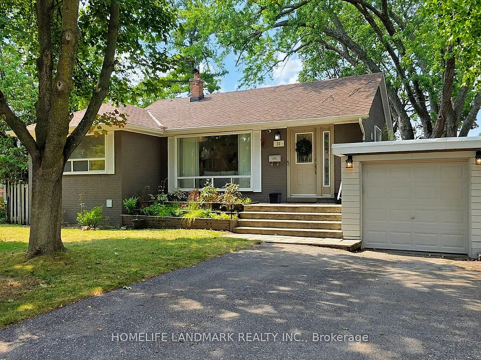 30 Paperbirch Dr