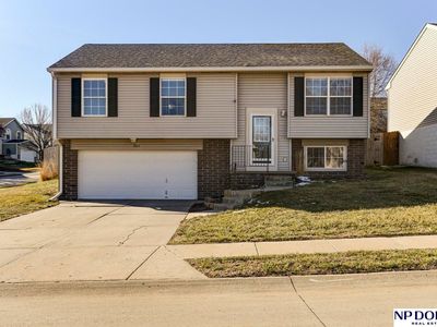 7853 Newport Ave, Omaha, NE, 68122