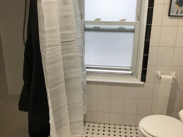 43 Liberty Place image 16 of 17