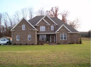 388 Rigelwood Ln, Bowling Green, KY 42101