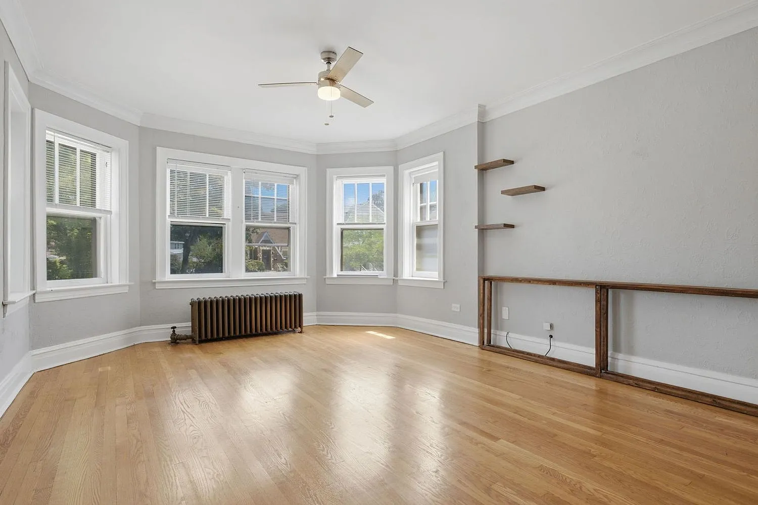 1 bed, 708 sqft, $1,600 — Photo 3