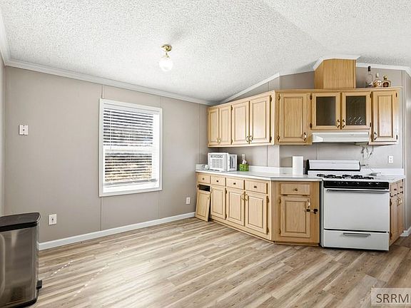 4th image of 1178 Twin Butte Rd