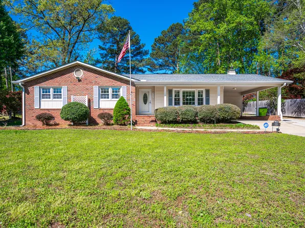 926 Allister Rd, Durham, NC 27703