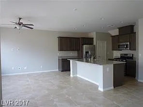 2252 Sky Island Dr — Photo 9