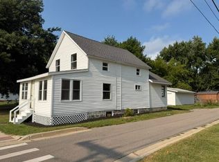 335 S Pleasant St, Watervliet, MI 49098