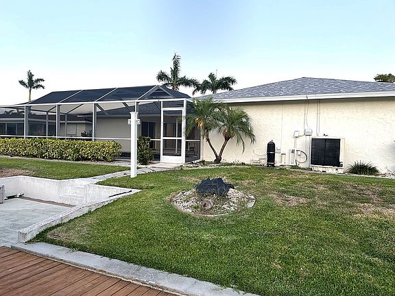 5th image of 5030 Sorrento Ct
