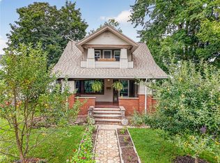 278 Prospect St, Berea, OH 44017