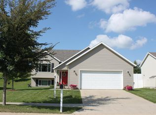 5261 51st St NW, Rochester, MN 55901