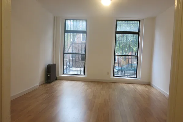 Rented by Realty Collective | media 2