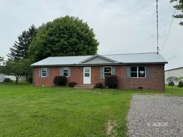 5750 Hamill Rd, Albany, OH 45710