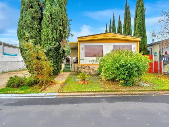 8622 Beauxart Cir, Sacramento, CA 95828
