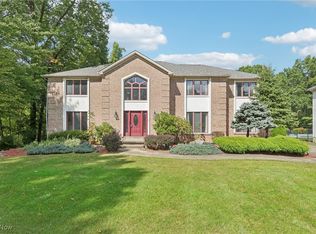 3798 Sperone Dr, Canfield, OH 44406