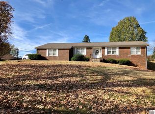 400 Cardinal Dr, Eddyville, KY 42038