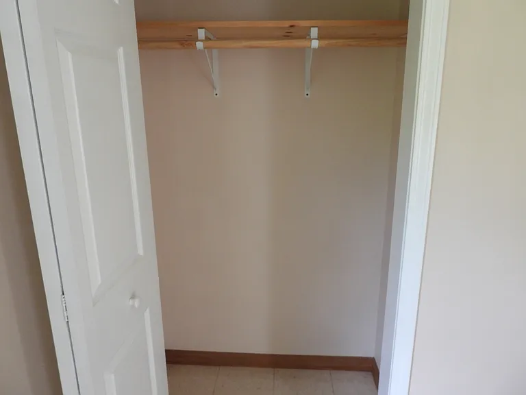 6300 W Port Bay Rd #B — Photo 11