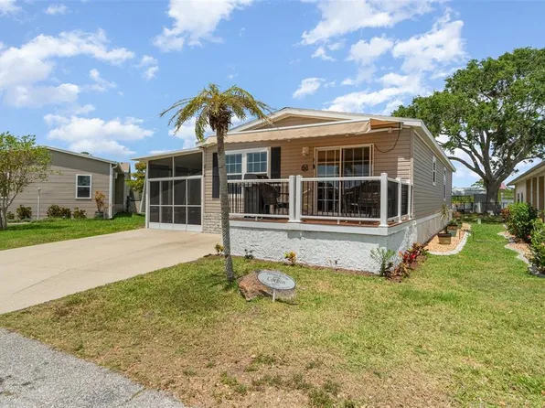 714 Fairmount Dr, North Port, FL 34287