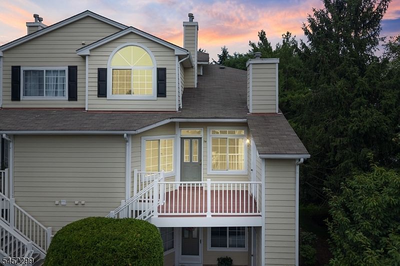 1st image of 34 Wescott Road