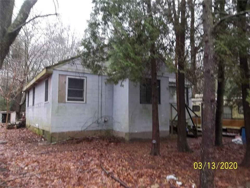 1st image of 395 Lake Washington Dr