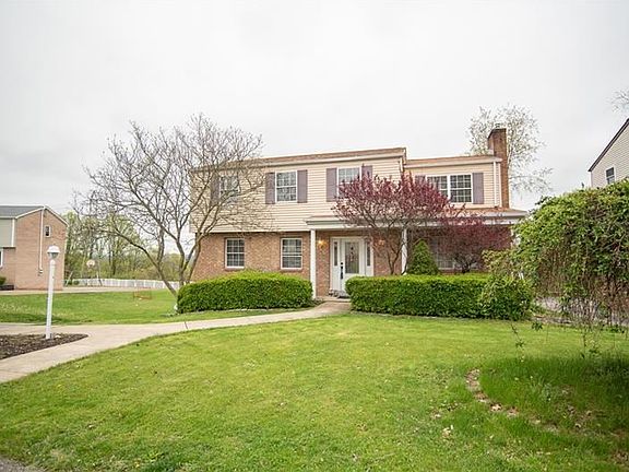 4th image of 1080 McAllister Dr