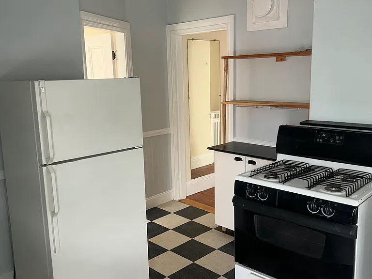 177 Ivy St #2 — Photo 10
