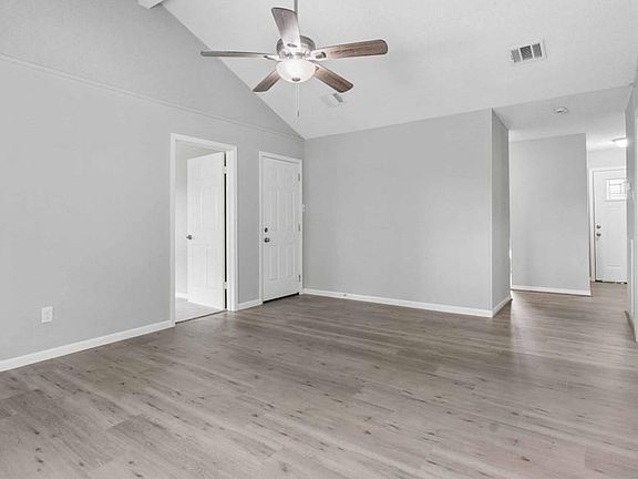 5th image of 7403 Strawbridge Ln