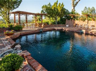 16881 Encino Hills Dr, Encino, CA 91436