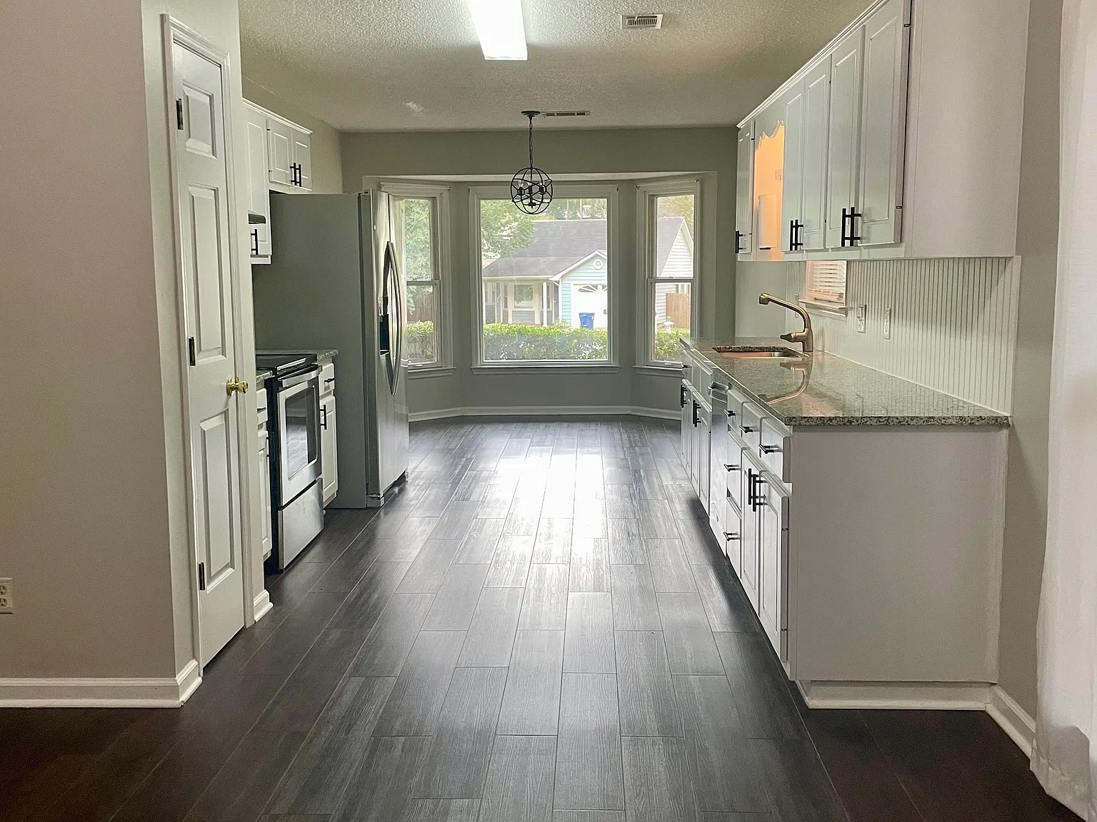 140 Onyx Pl — Photo 4