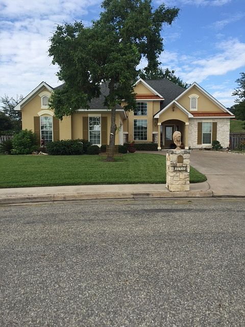 1st image of 270 Rose Mayer Loop