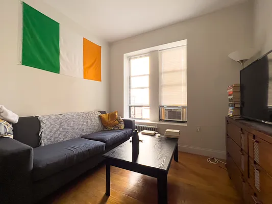 Rented by Denise Rosenblum, LREB | media 19